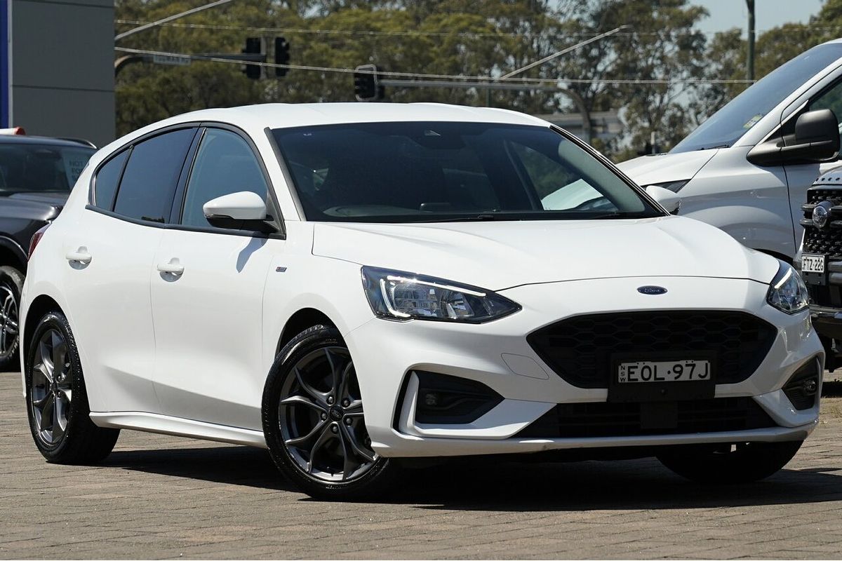 2021 Ford Focus ST-Line SA