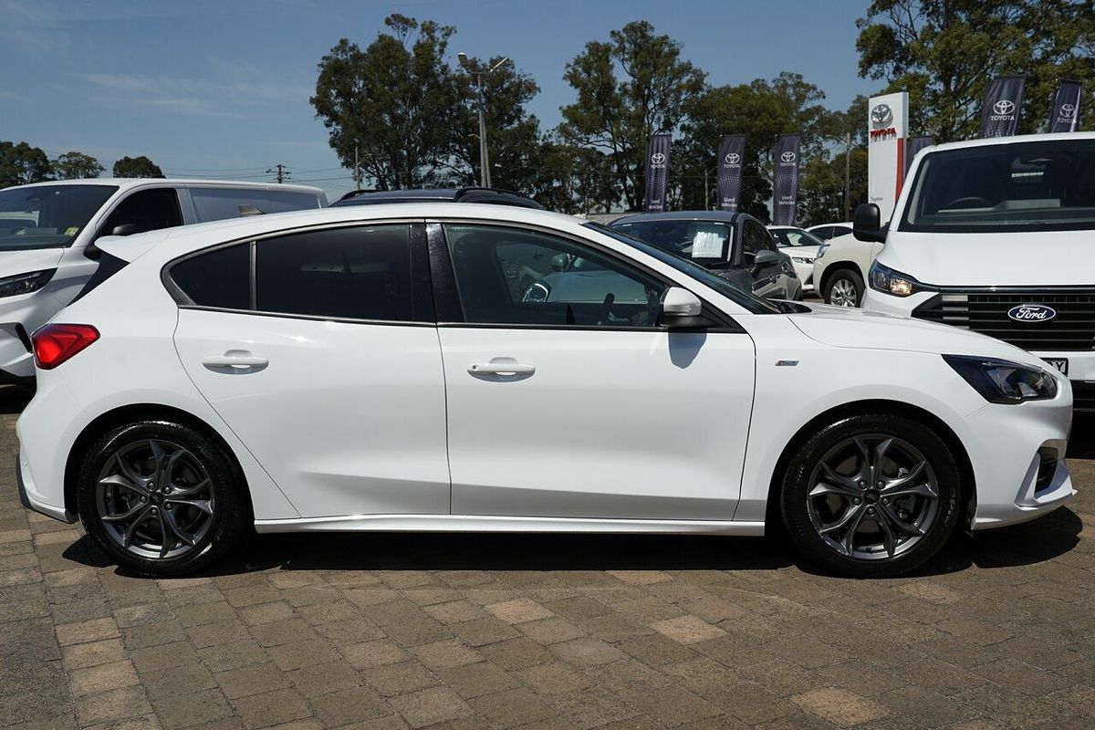 2021 Ford Focus ST-Line SA