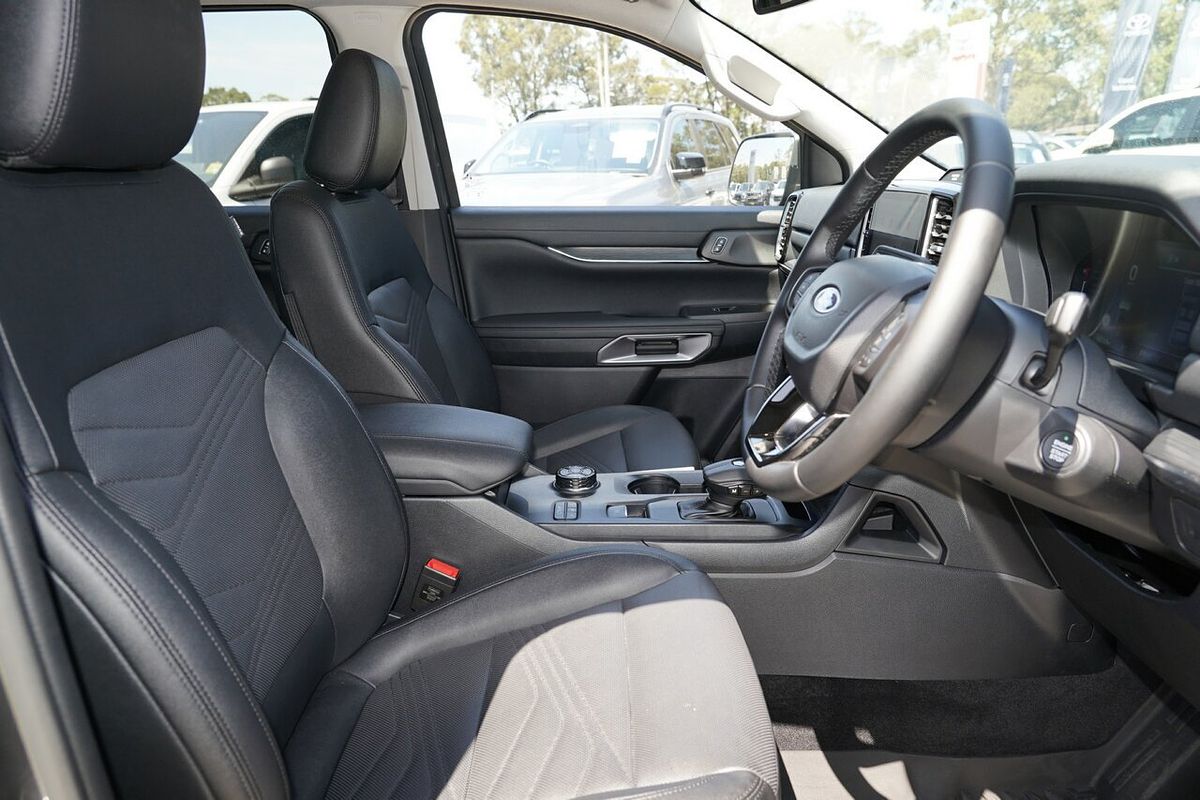 2025 Ford Everest Trend 2.0L