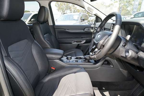 2025 Ford Everest Trend 2.0L