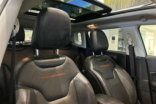2019 Jeep Compass Trailhawk M6