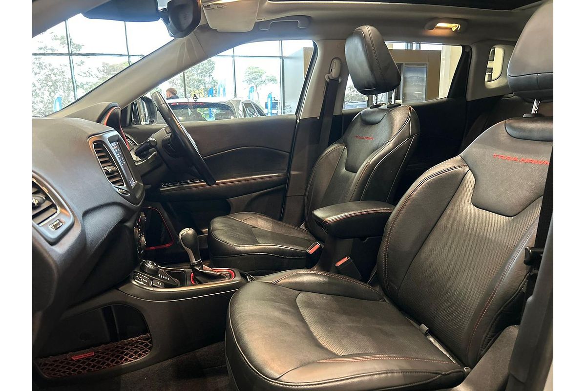 2019 Jeep Compass Trailhawk M6