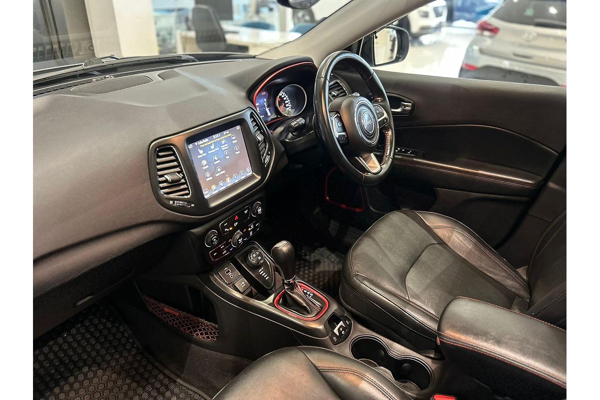 2019 Jeep Compass Trailhawk M6