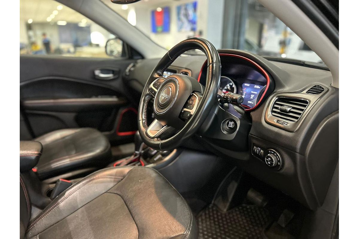 2019 Jeep Compass Trailhawk M6