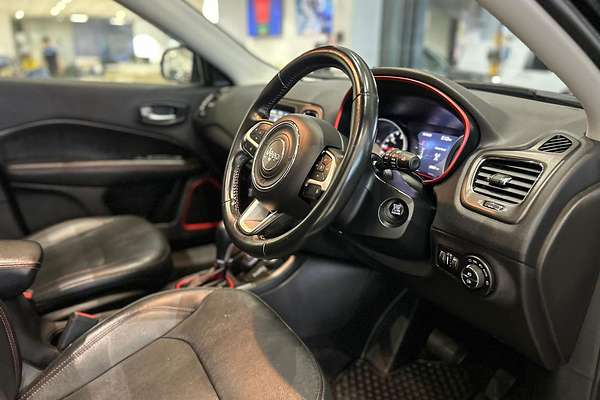 2019 Jeep Compass Trailhawk M6