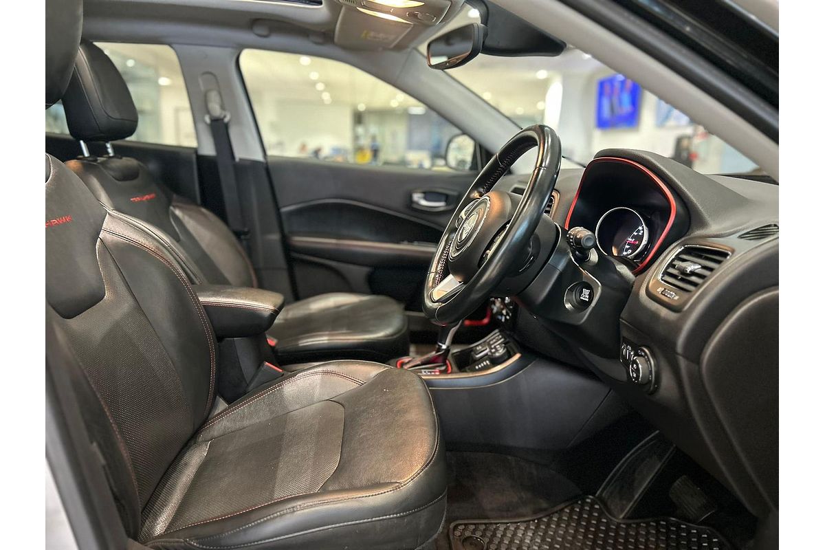 2019 Jeep Compass Trailhawk M6