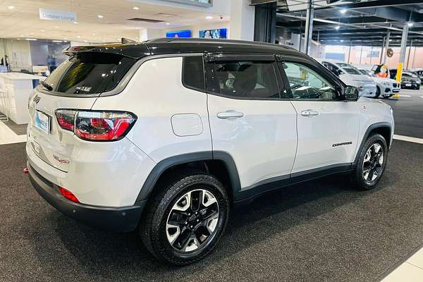 2019 Jeep Compass Trailhawk M6