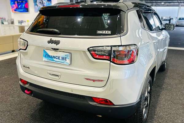 2019 Jeep Compass Trailhawk M6