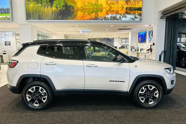 2019 Jeep Compass Trailhawk M6