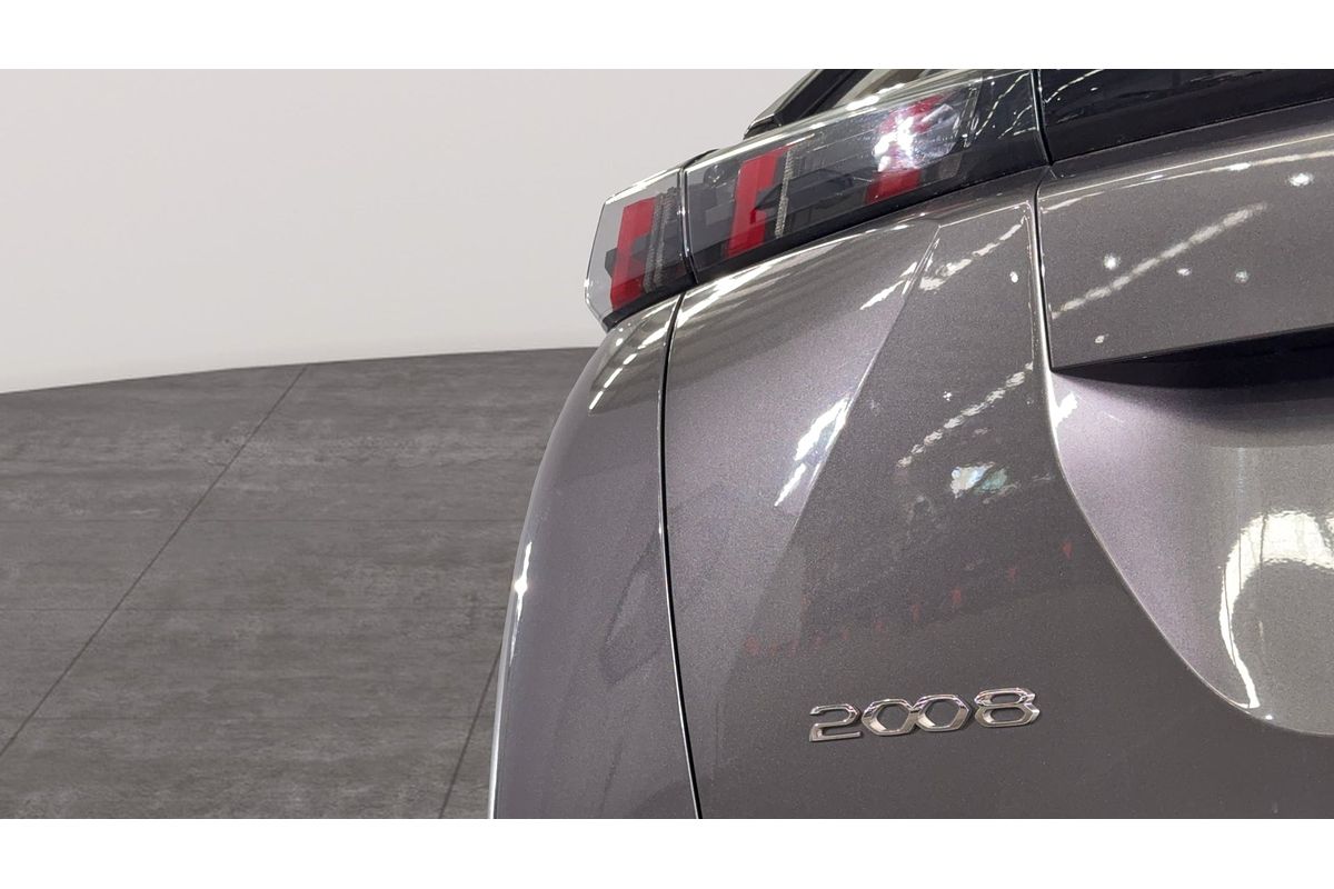 2021 Peugeot 2008 Allure P24