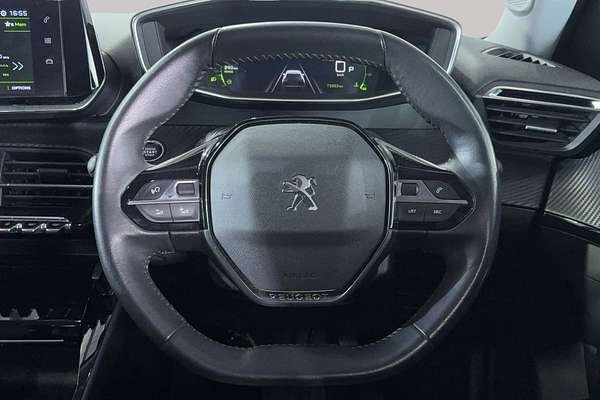 2021 Peugeot 2008 Allure P24