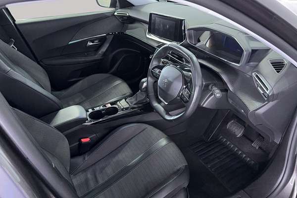 2021 Peugeot 2008 Allure P24