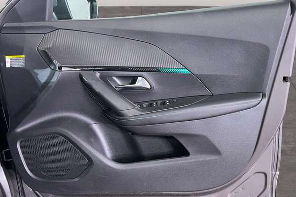 2021 Peugeot 2008 Allure P24