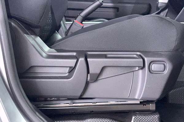 2024 Mitsubishi Triton GLX MV Rear Wheel Drive