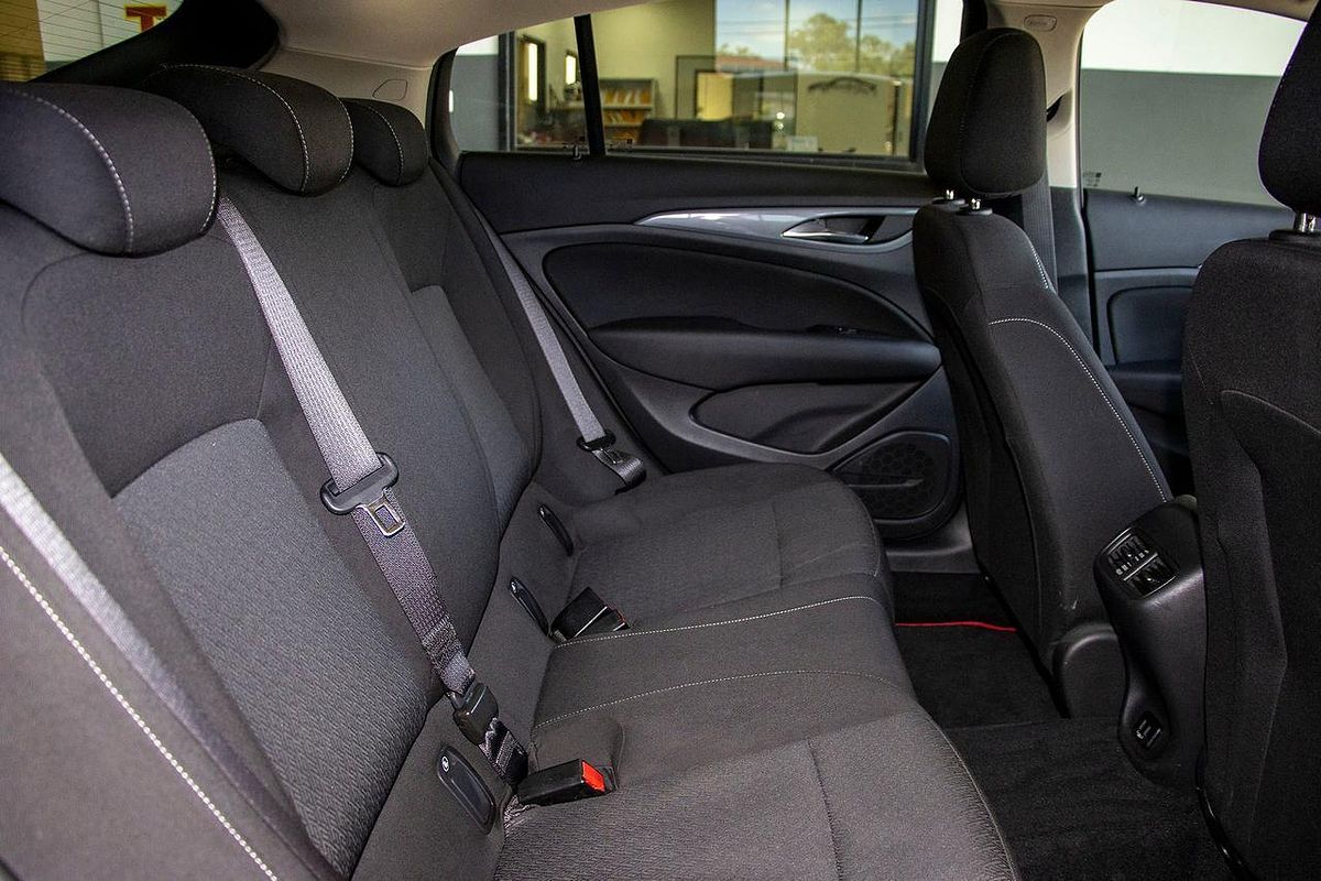 2018 Holden Commodore LT ZB