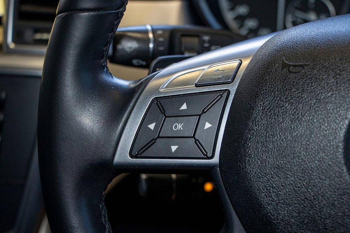 2012 Mercedes-Benz M-Class ML250 BlueTEC W166