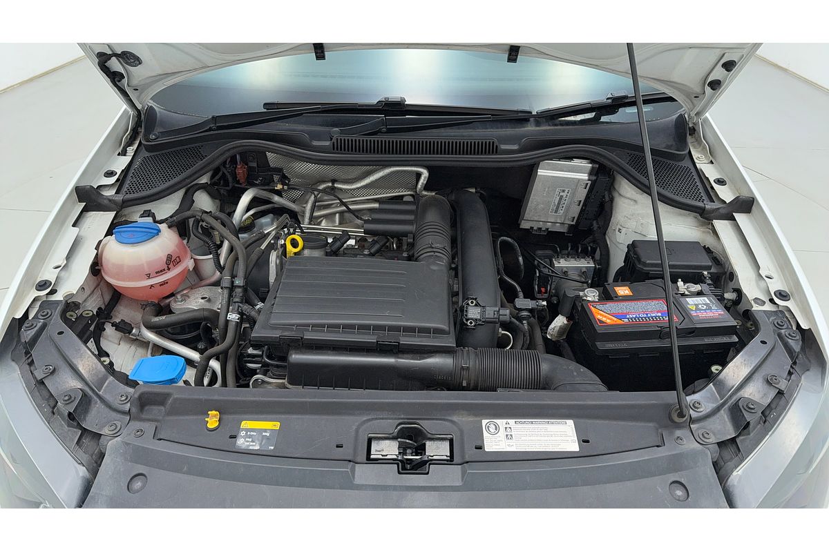 2015 Volkswagen Polo 66 TSI TRENDLINE 6R MY16