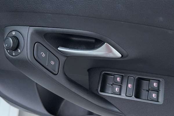 2015 Volkswagen Polo 66 TSI TRENDLINE 6R MY16
