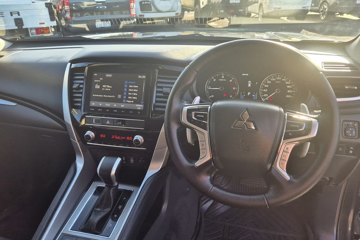 2022 Mitsubishi Pajero Sport GLS QF