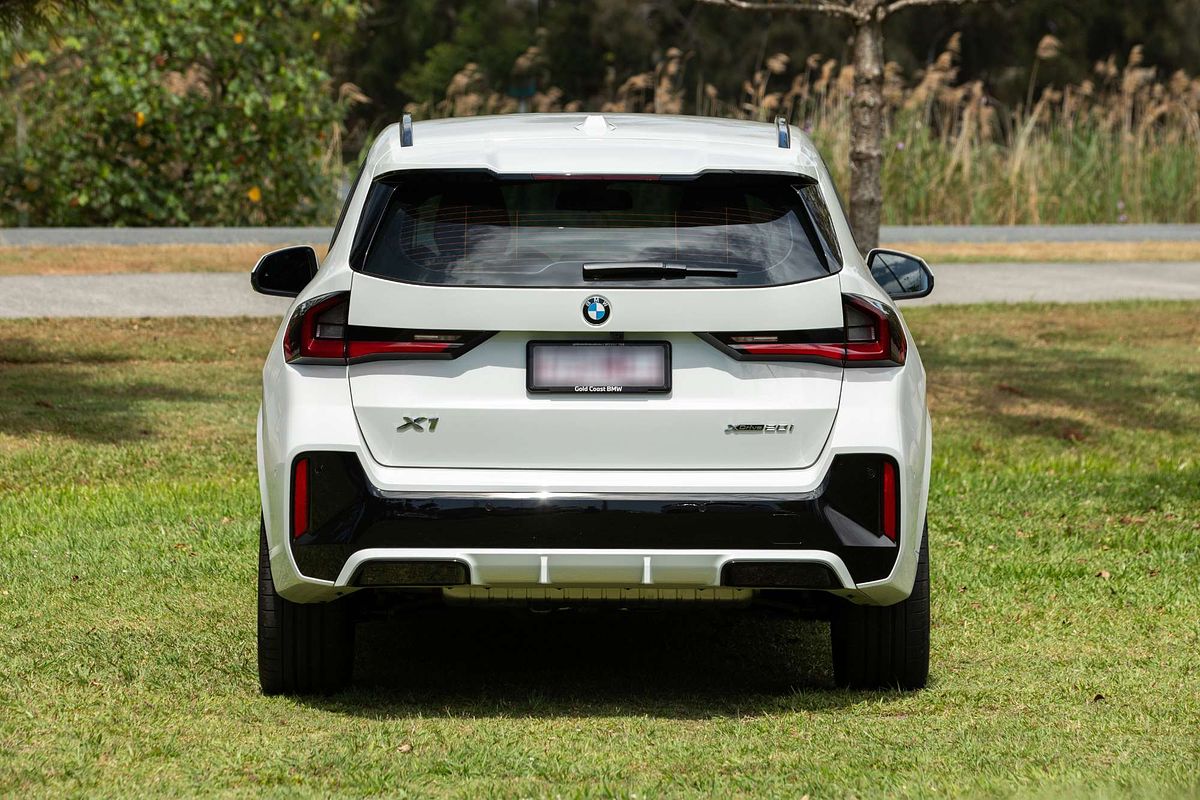 2024 BMW X1 xDrive20i M Sport U11