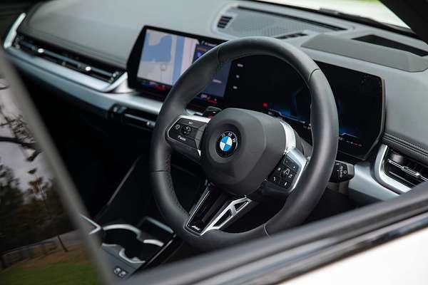 2024 BMW X1 xDrive20i M Sport U11