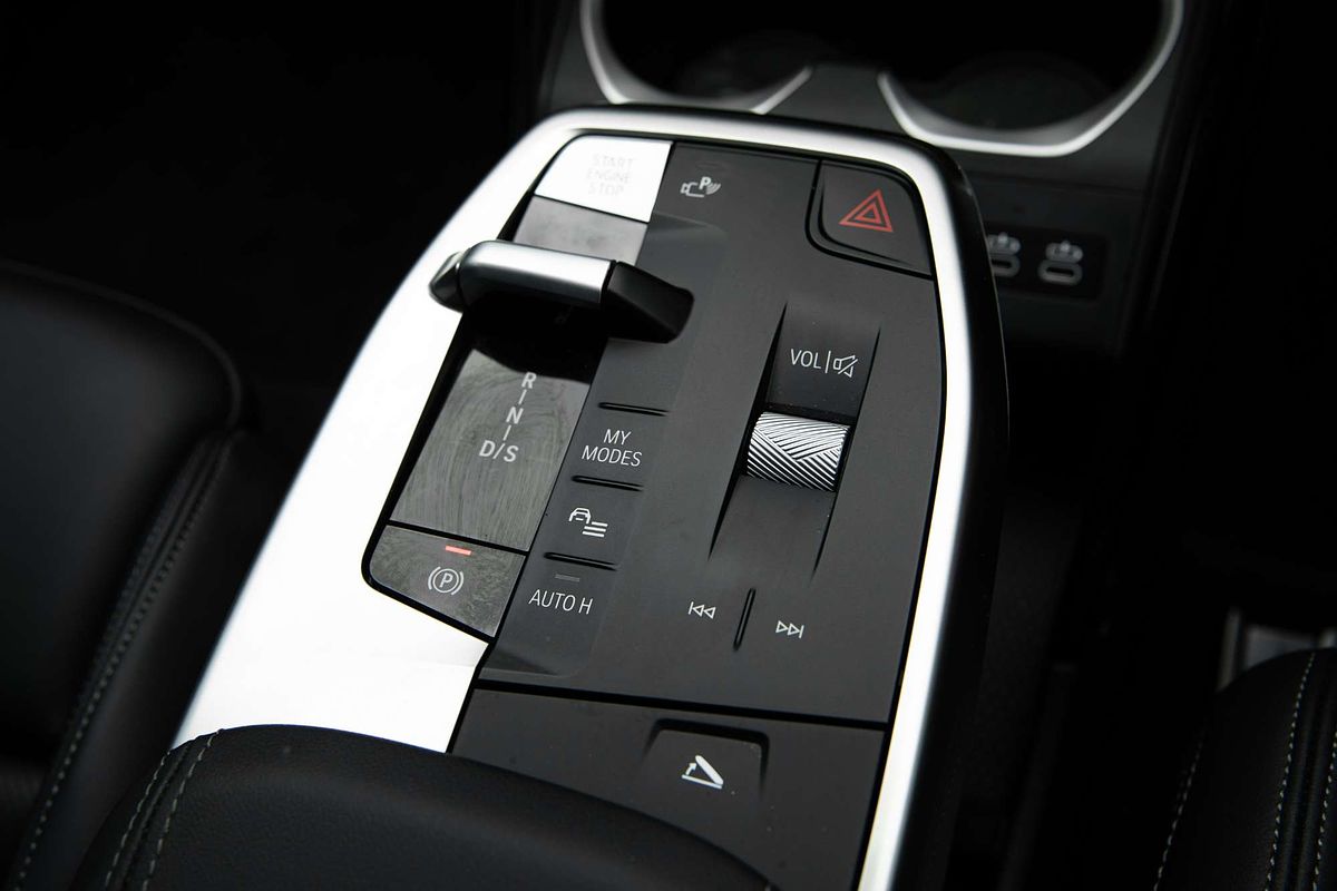 2024 BMW X1 xDrive20i M Sport U11