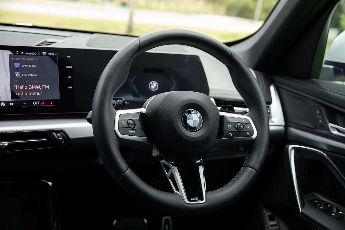 2024 BMW X1 xDrive20i M Sport U11