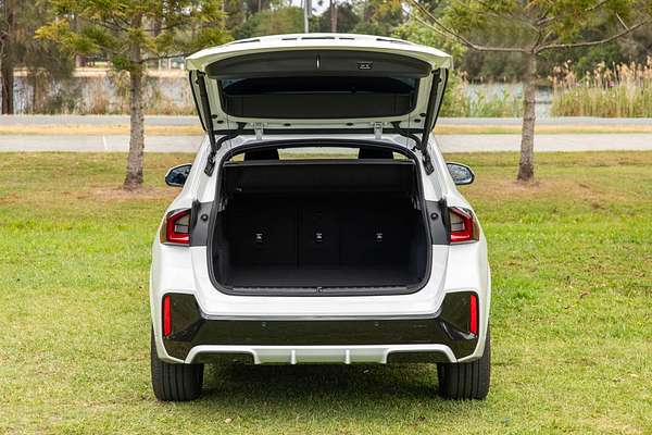 2024 BMW X1 xDrive20i M Sport U11