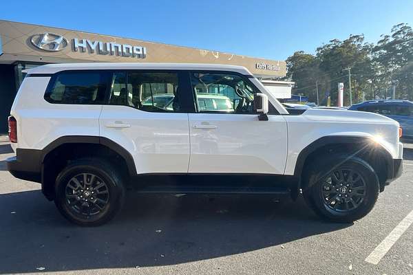 2025 Toyota Landcruiser Prado GX GDJ251R