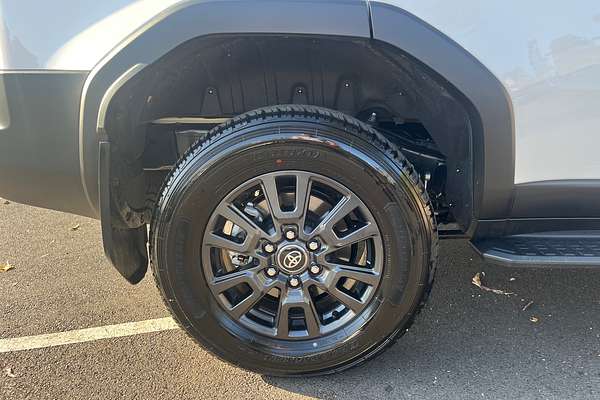 2025 Toyota Landcruiser Prado GX GDJ251R