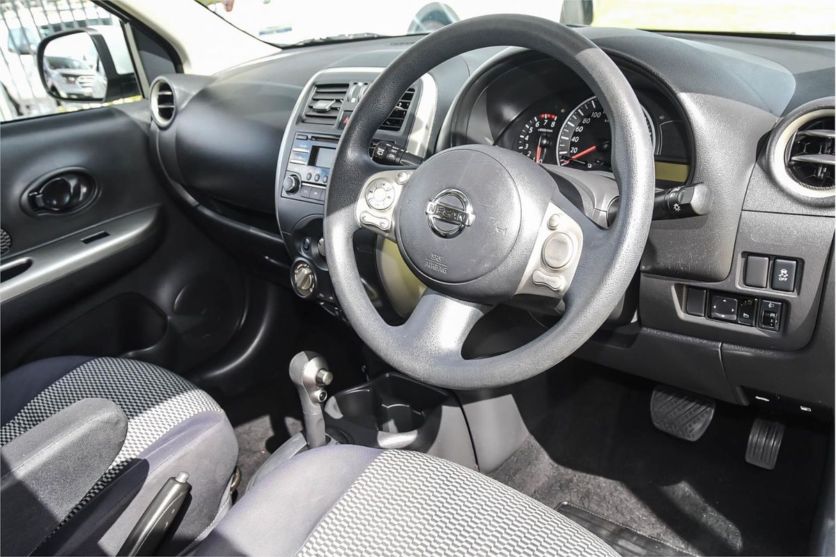 2015 Nissan Micra ST K13