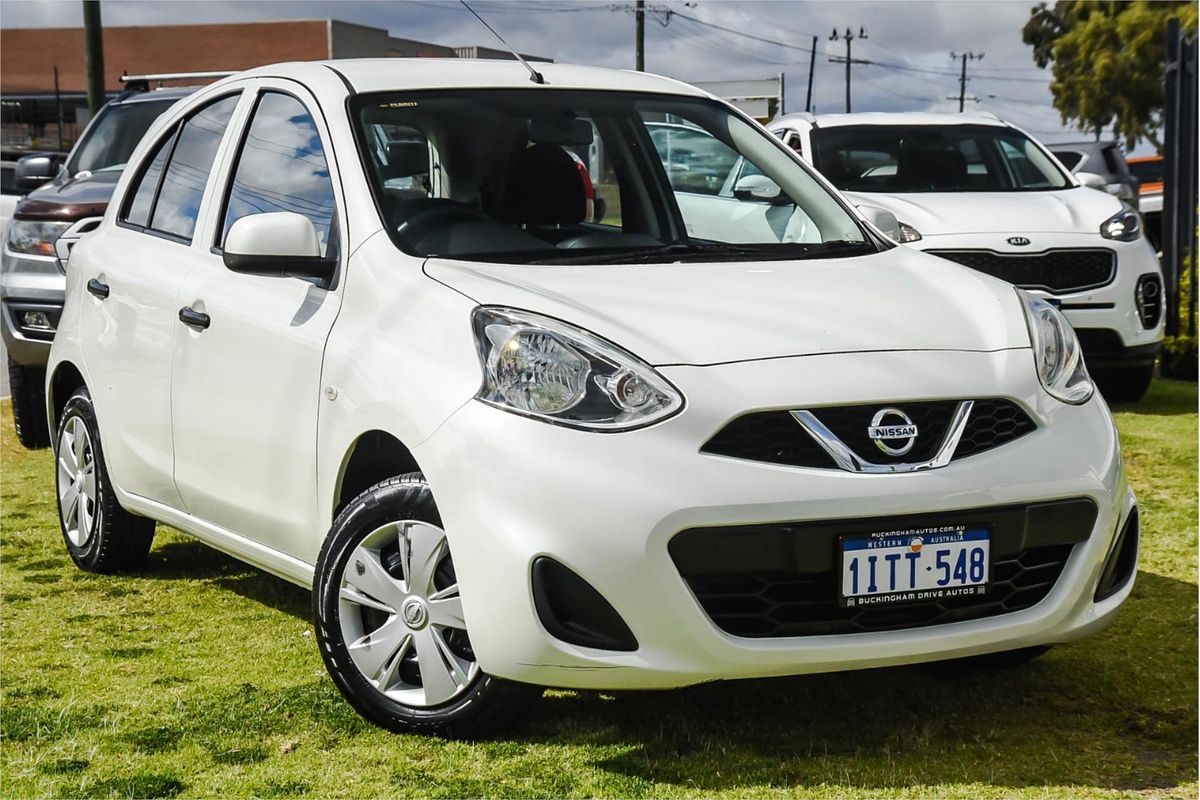 2015 Nissan Micra ST K13
