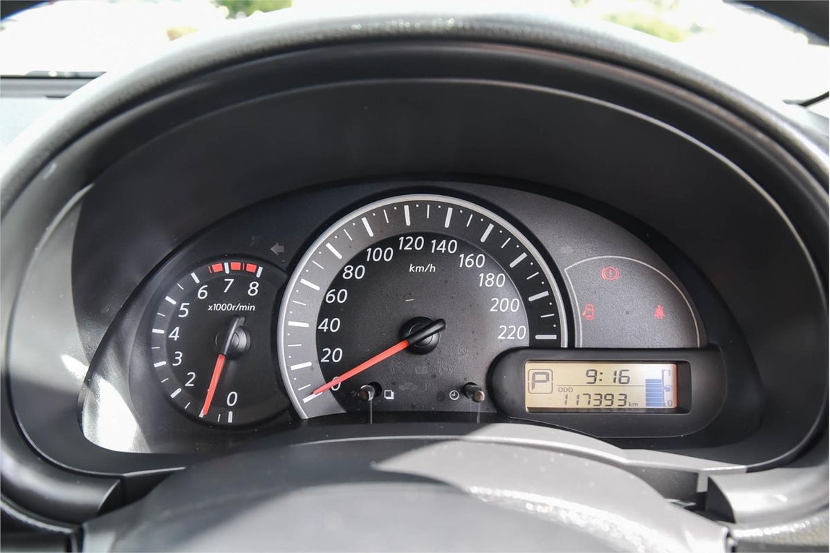 2015 Nissan Micra ST K13