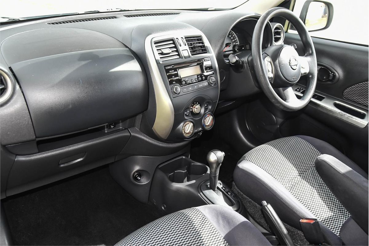 2015 Nissan Micra ST K13