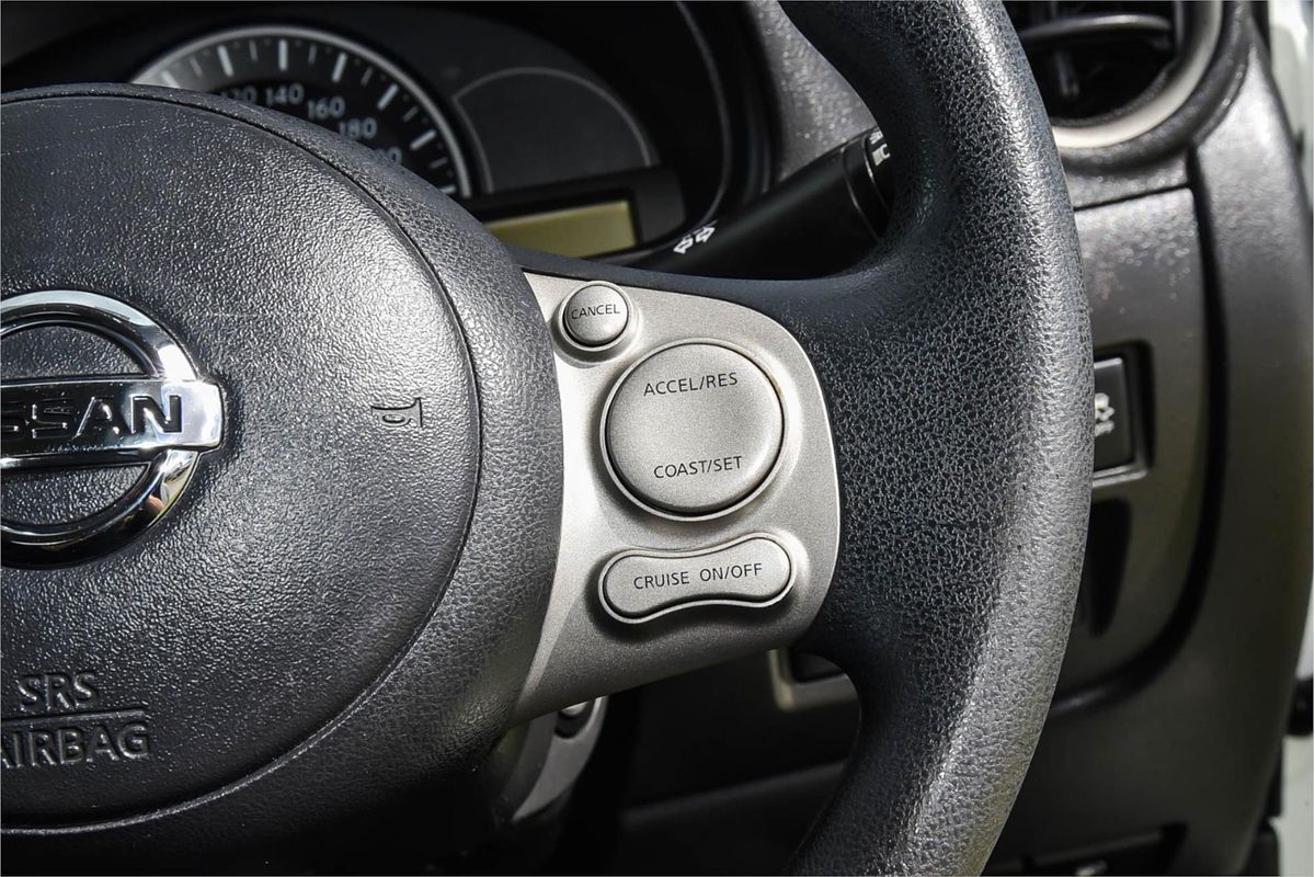2015 Nissan Micra ST K13