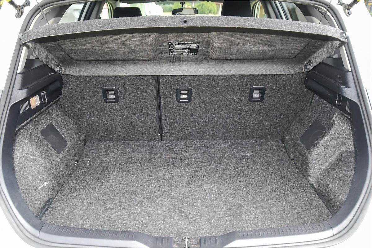 2016 Toyota Corolla Ascent Sport ZRE182R