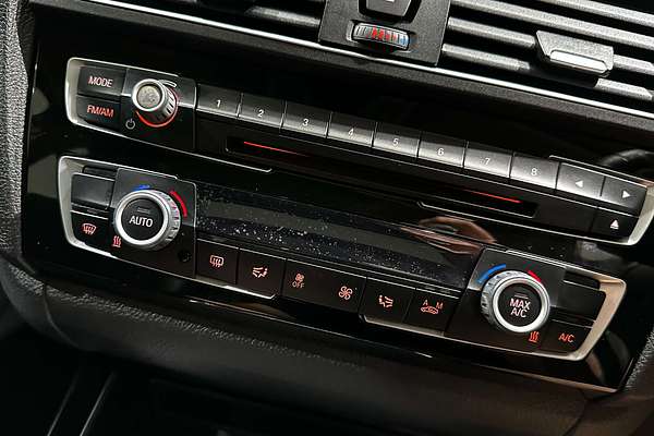 2015 BMW 1 Series 120i Sport Line F20 LCI