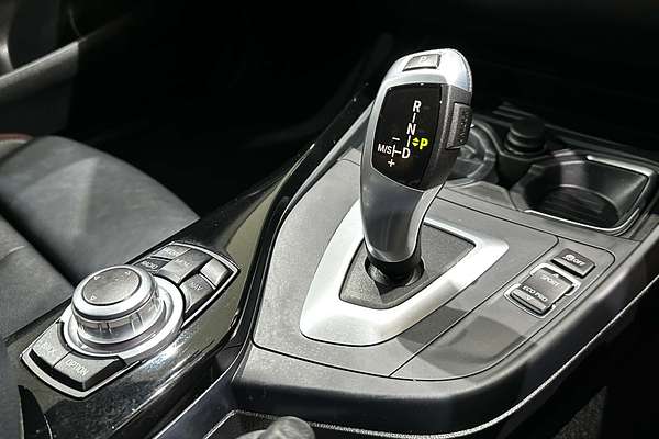 2015 BMW 1 Series 120i Sport Line F20 LCI