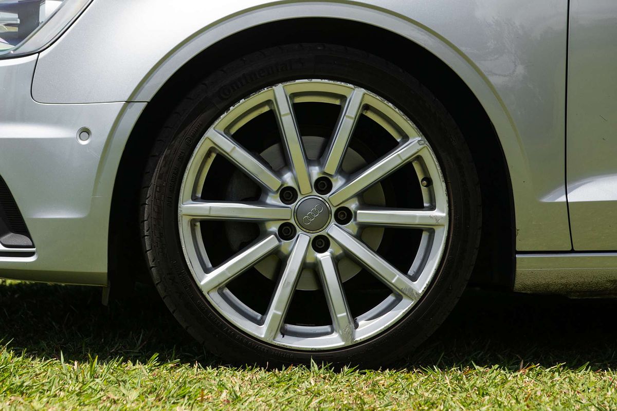 2015 Audi A3 Attraction 8V