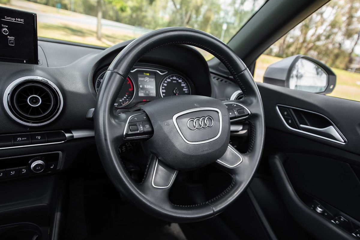 2015 Audi A3 Attraction 8V