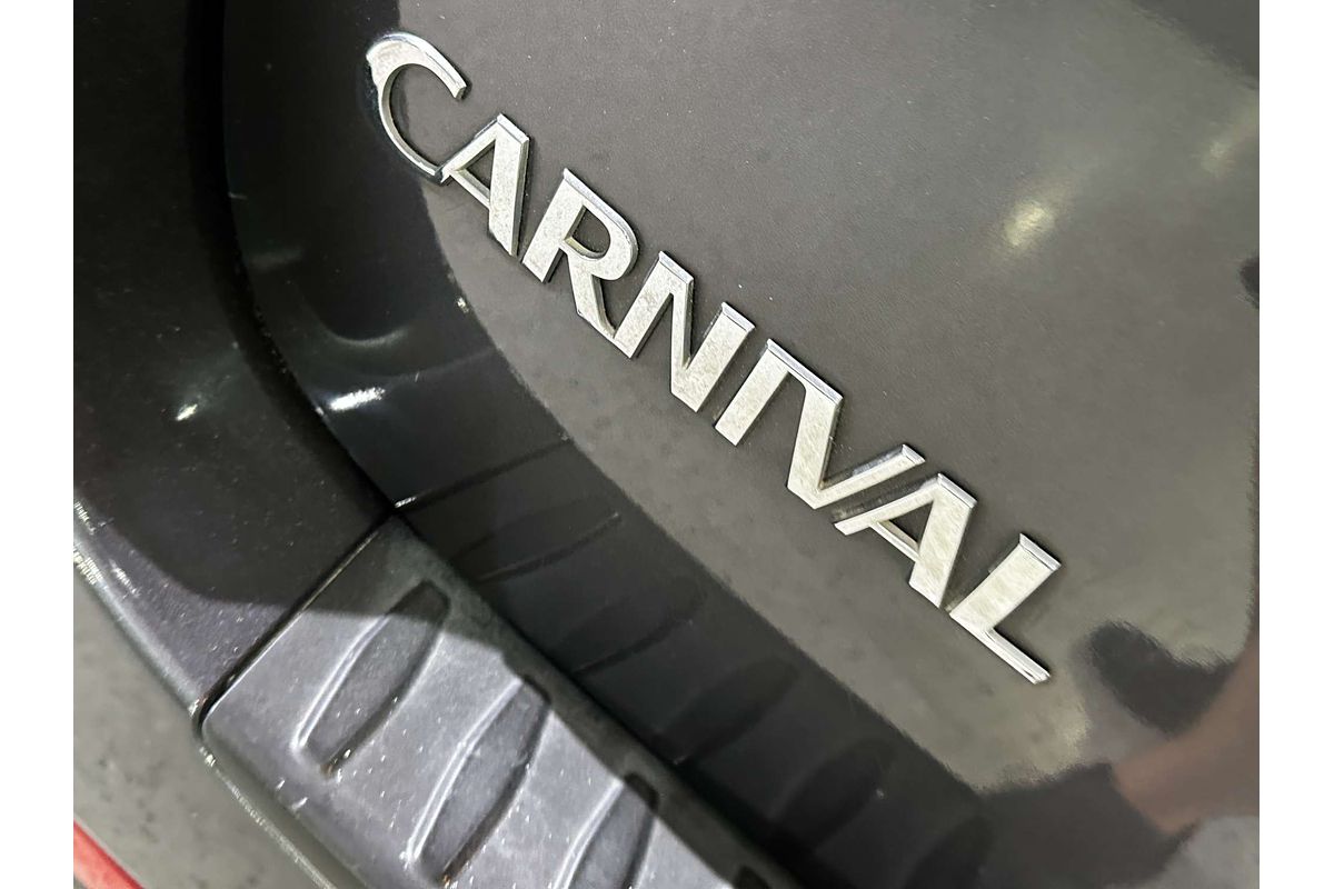 2015 Kia Carnival S YP