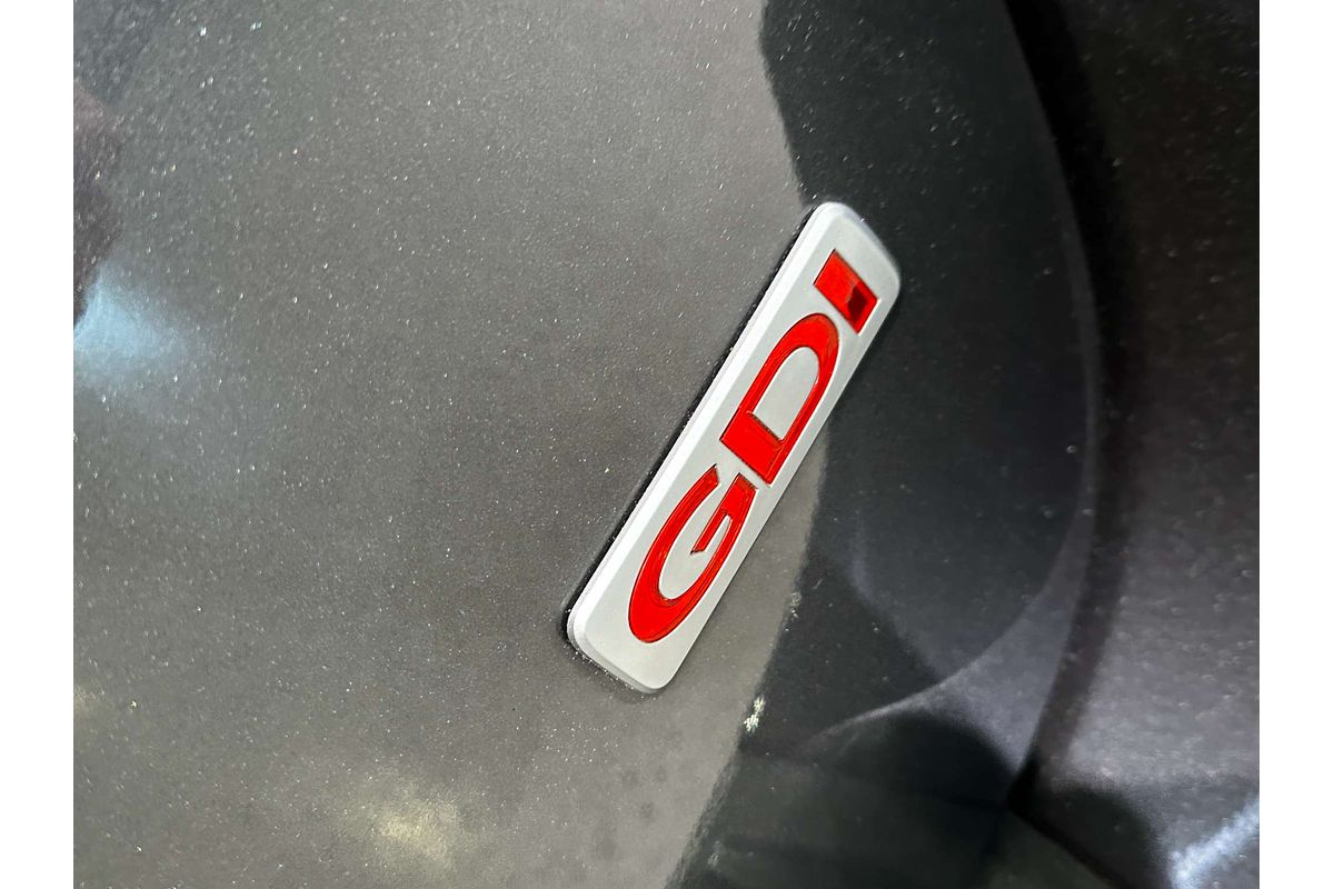 2015 Kia Carnival S YP