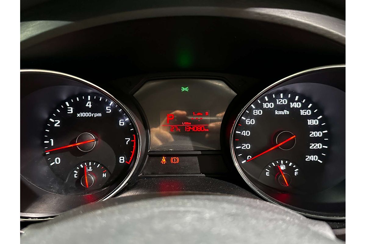 2015 Kia Carnival S YP