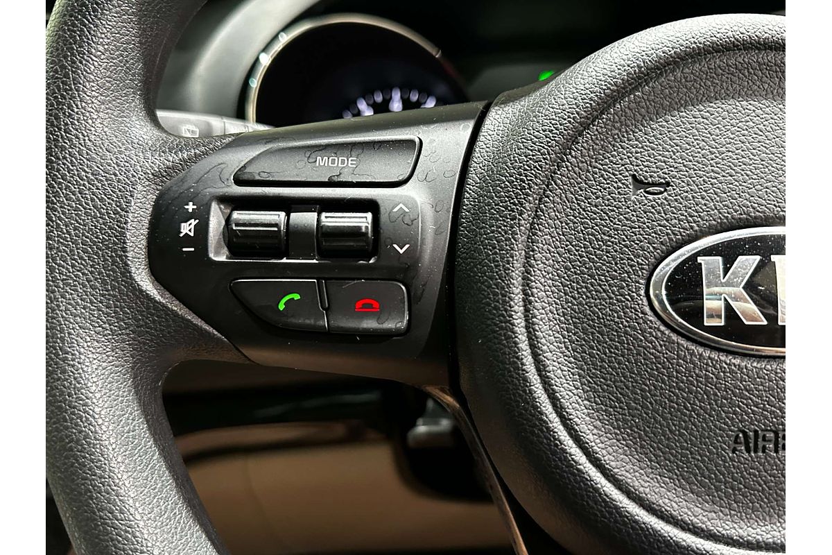 2015 Kia Carnival S YP