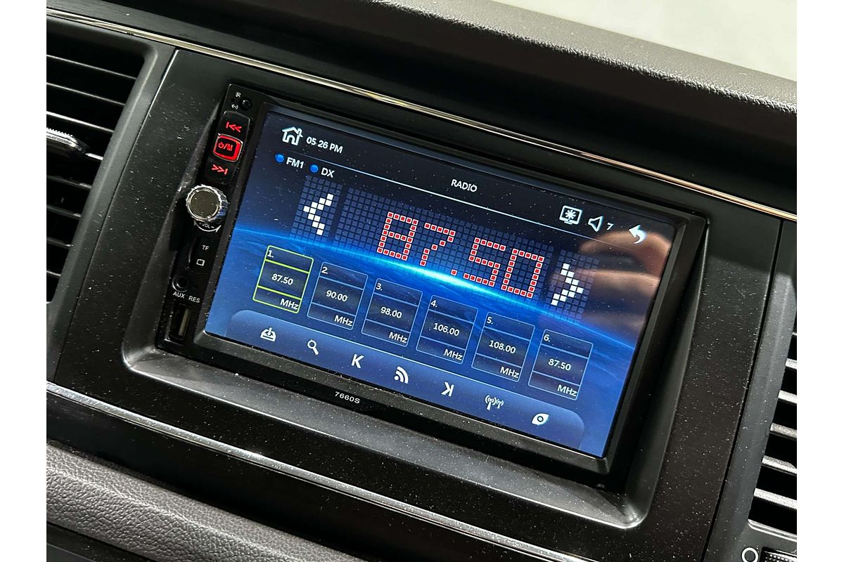 2015 Kia Carnival S YP