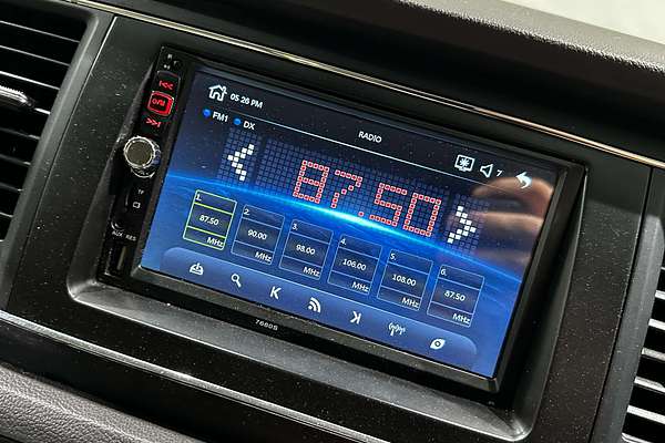 2015 Kia Carnival S YP