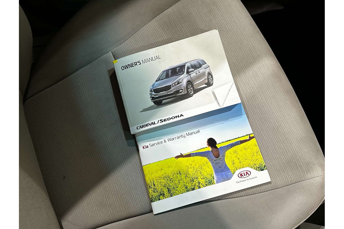 2015 Kia Carnival S YP