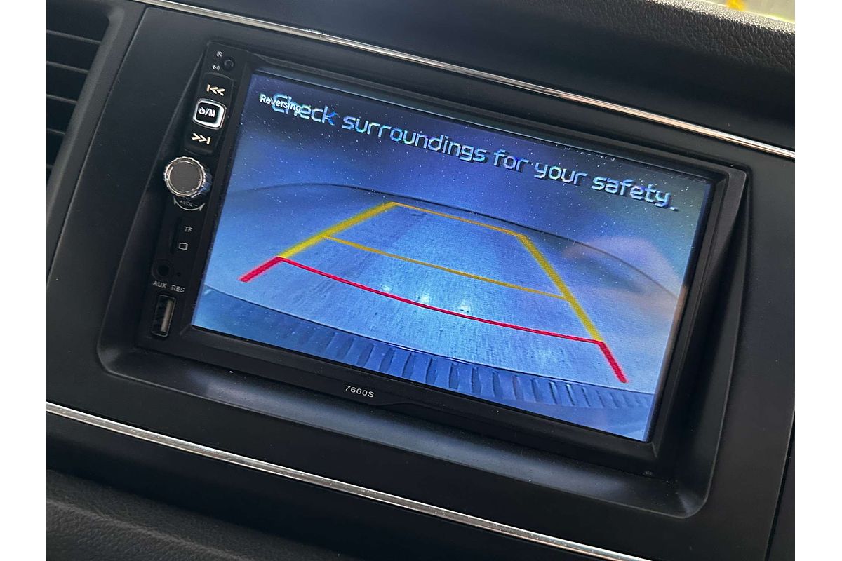 2015 Kia Carnival S YP