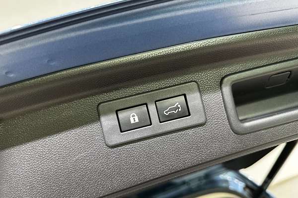 2020 Subaru Forester Hybrid S S5