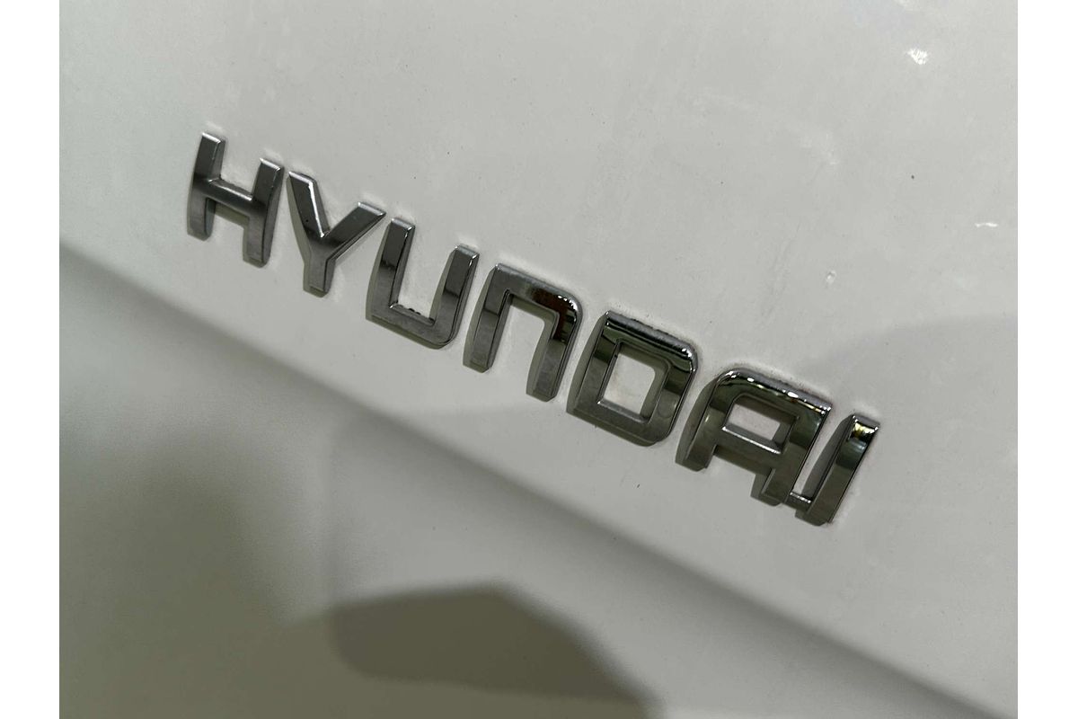 2019 Hyundai iMax Active TQ4
